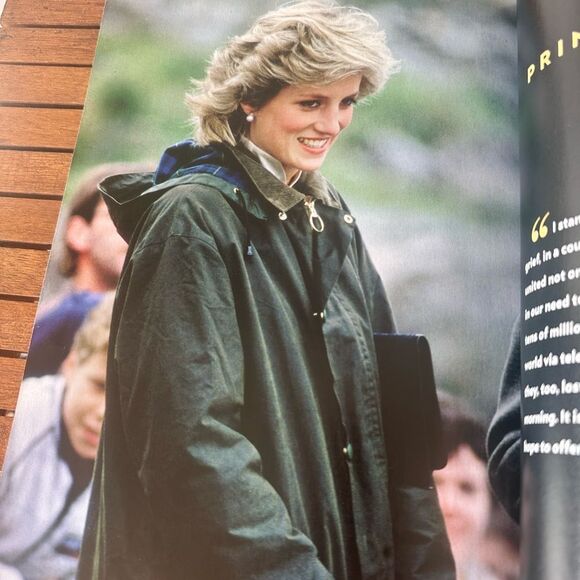 People magazine Diana an amazing life 1981-1997 - Picture 5 of 9